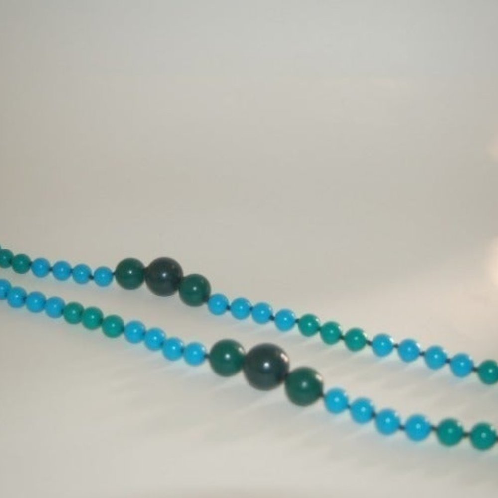 Large & Small Round Bead Vintage Style Necklace